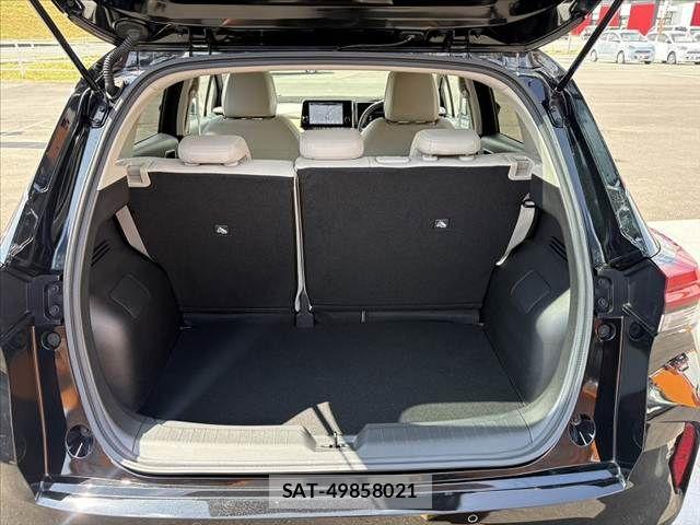 Nissan AURA 2023-01 8313203-19