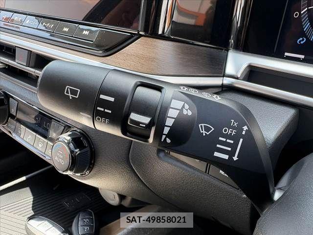 Nissan AURA 2023-01 8313203-26