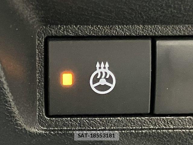 Nissan AURA 2021-12 8313202-19