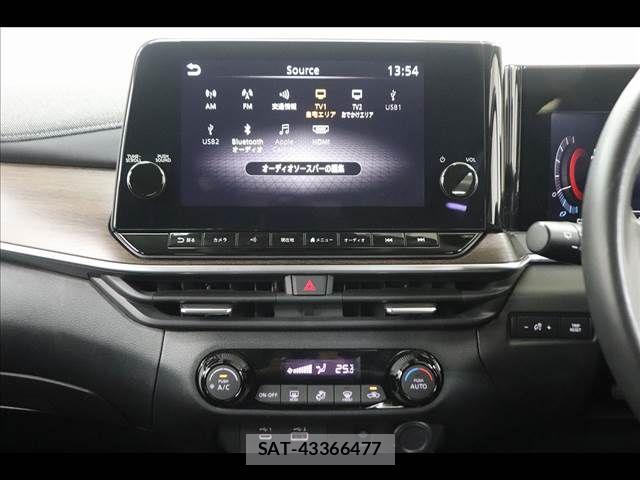 Nissan AURA 2021-08 8313205-28
