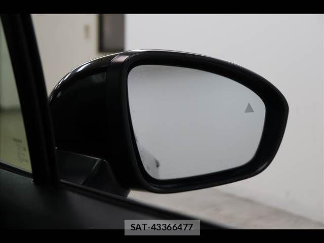 Nissan AURA 2021-08 8313205-5