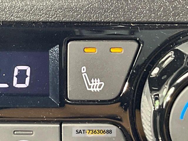 Nissan AURA 2024-02 8334968-6