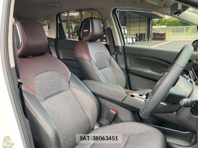 Nissan AURA 2022-01 8326434-24