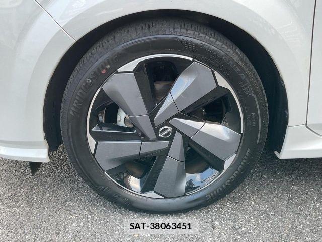 Nissan AURA 2022-01 8326434-26