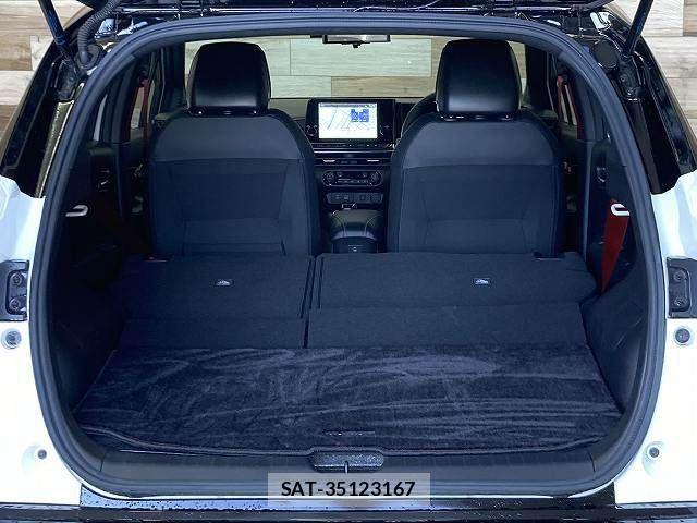 Nissan AURA 2025-03 8334960-13