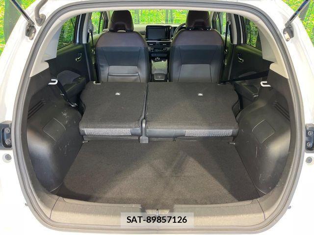 Nissan AURA 2023-05 8334971-9