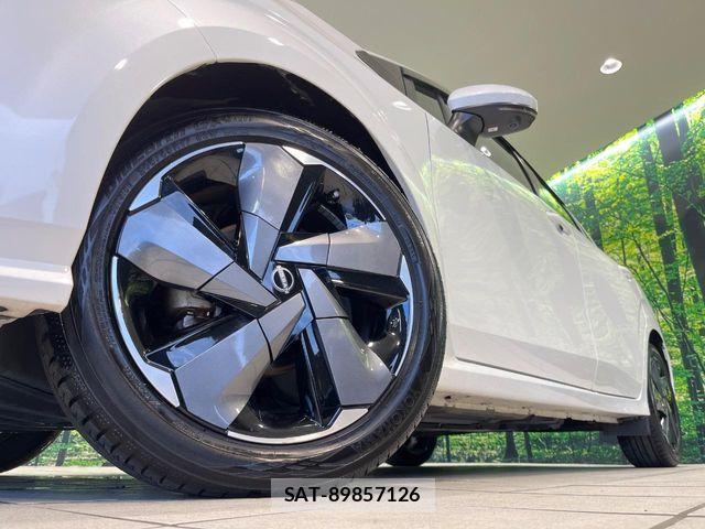 Nissan AURA 2023-05 8334971-12