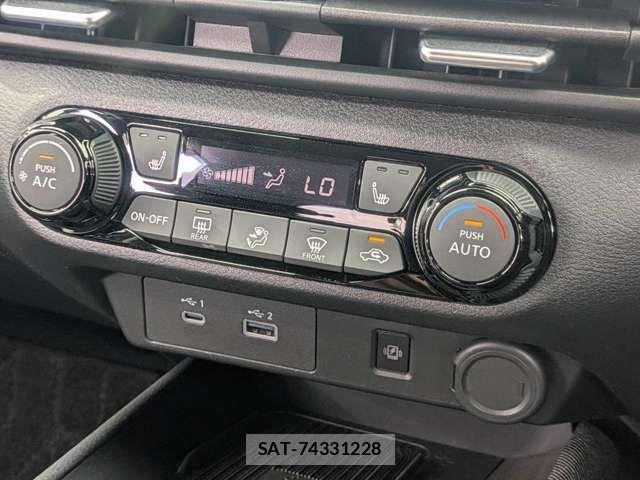 Nissan AURA 2024-03 8353945-9