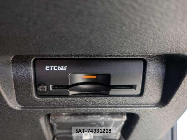 Nissan AURA 2024-03 8353945-13