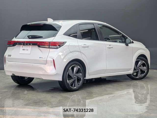Nissan AURA 2024-03 8353945-1