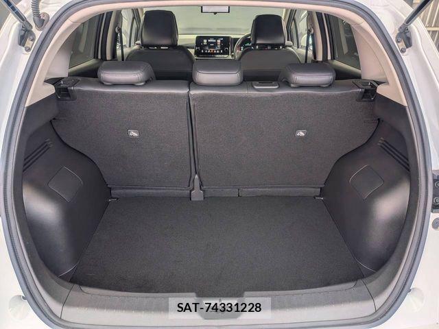 Nissan AURA 2024-03 8353945-19