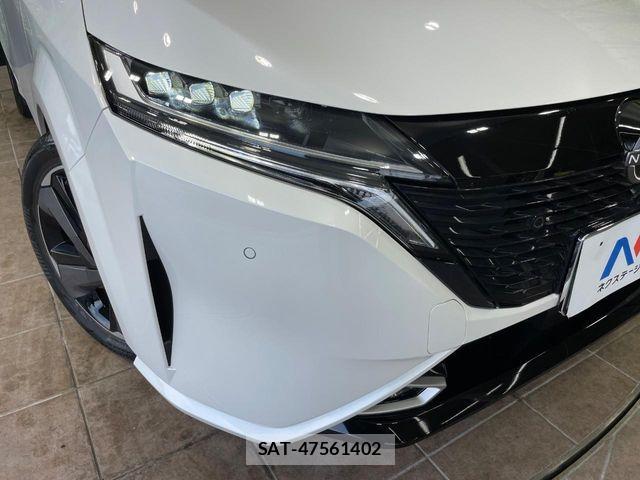 Nissan AURA 2023-02 8353946-11