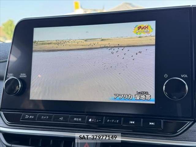Nissan AURA 2024-06 8353944-20