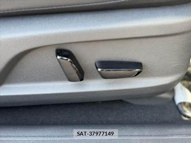 Nissan AURA 2024-06 8353944-29