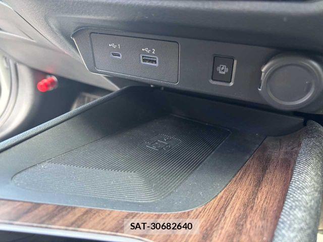 Nissan AURA 2022-08 8364866-10