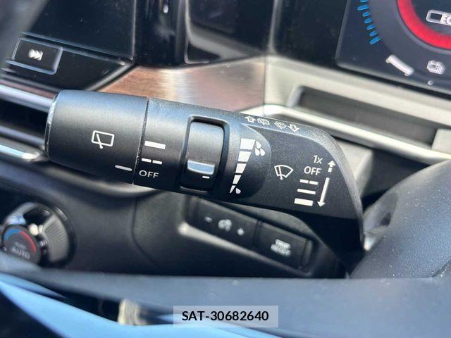 Nissan AURA 2022-08 8364866-17