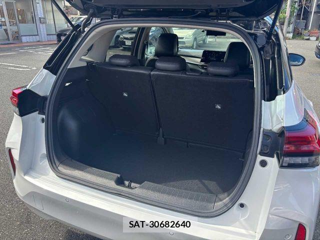 Nissan AURA 2022-08 8364866-27