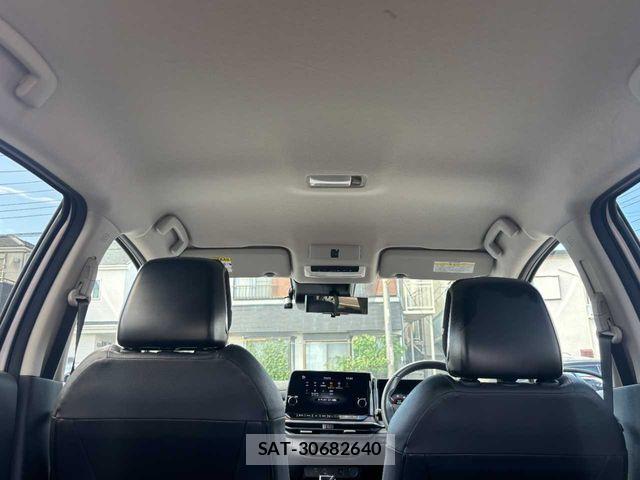 Nissan AURA 2022-08 8364866-29