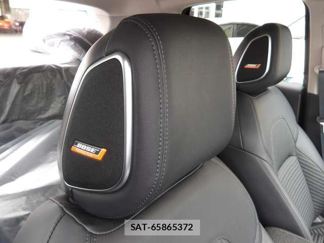 Nissan AURA 2025-10 8364856-18