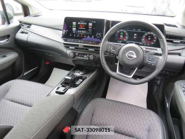 Nissan AURA 2025-10 8364857-1