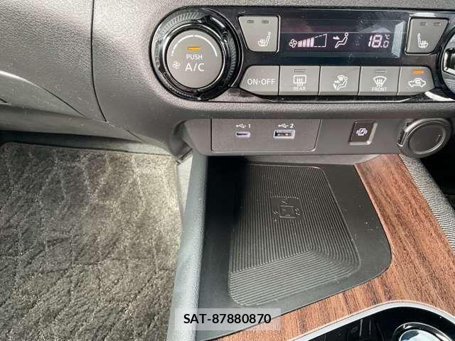 Nissan AURA 2021-11 8364869-12