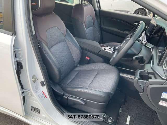 Nissan AURA 2021-11 8364869-14