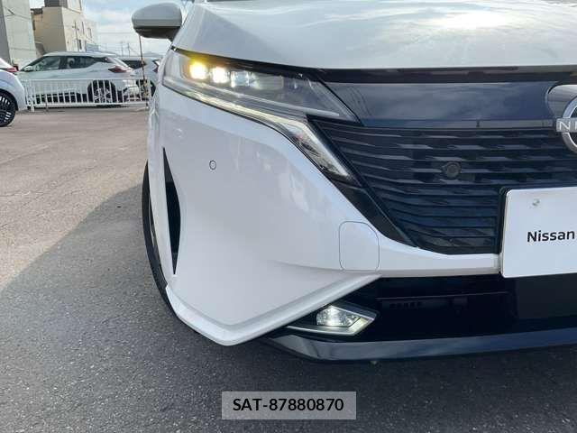 Nissan AURA 2021-11 8364869-16
