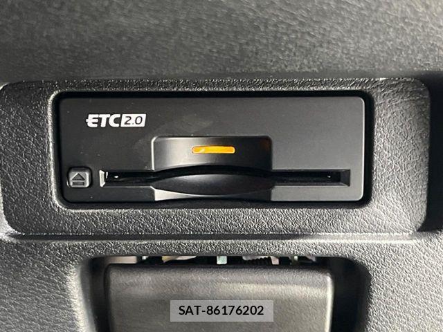 Nissan AURA 2023-02 8364865-6