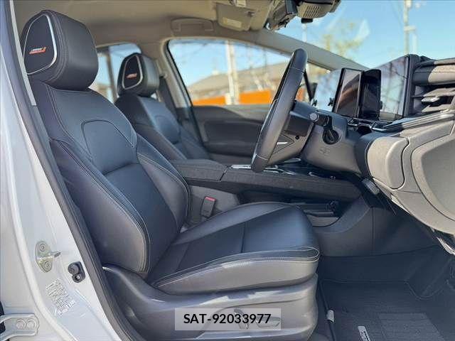 Nissan AURA 2024-08 8364864-15