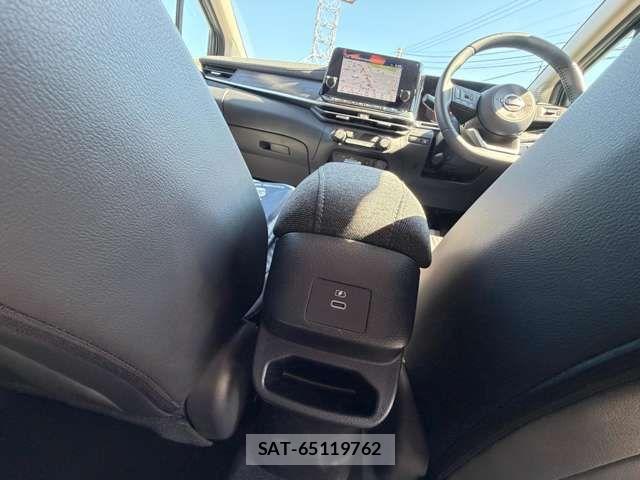Nissan AURA 2025-10 8364855-15