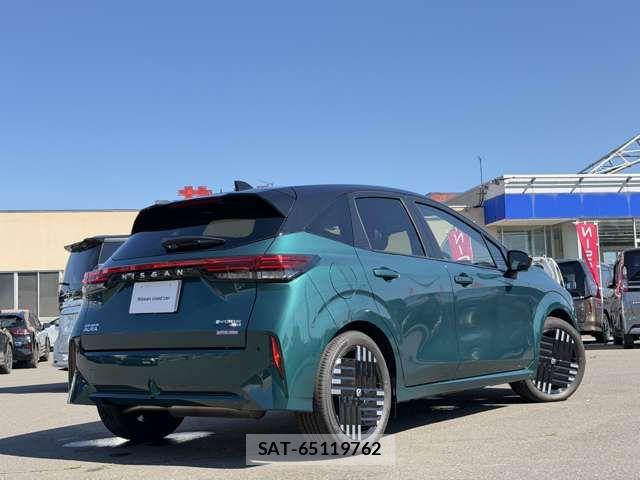 Nissan AURA 2025-10 8364855-1