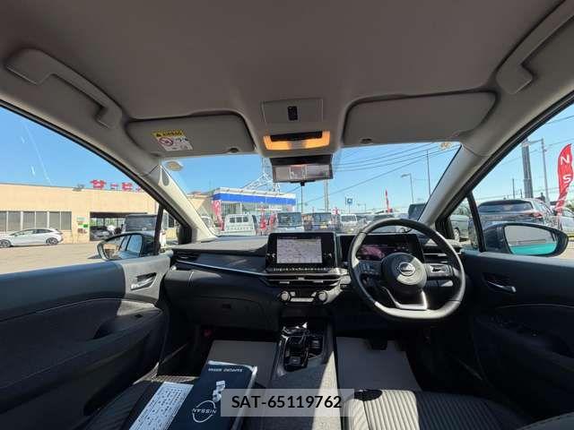 Nissan AURA 2025-10 8364855-2