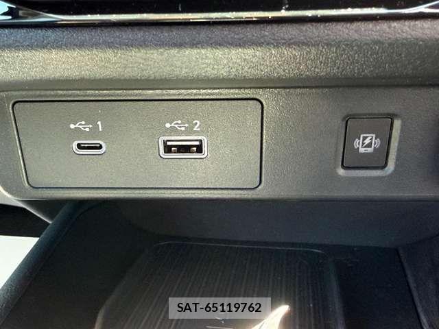 Nissan AURA 2025-10 8364855-7