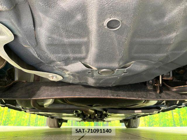 Nissan AURA 2021-11 8364868-18