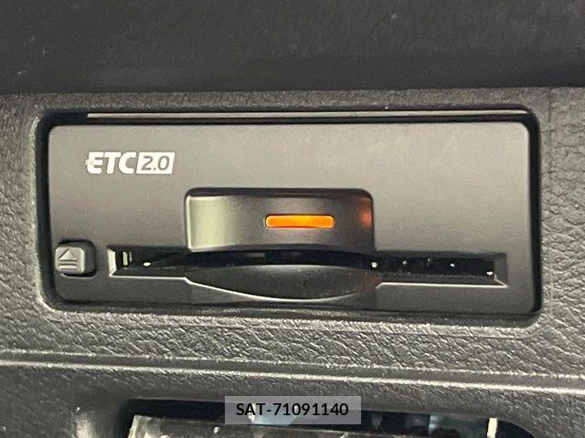 Nissan AURA 2021-11 8364868-6