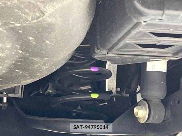 Nissan AURA 2023-10 8457072-19
