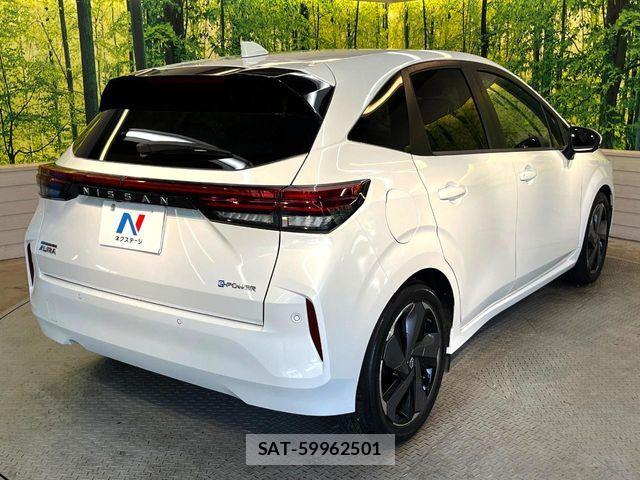 Nissan AURA 2022-10 8457073-16
