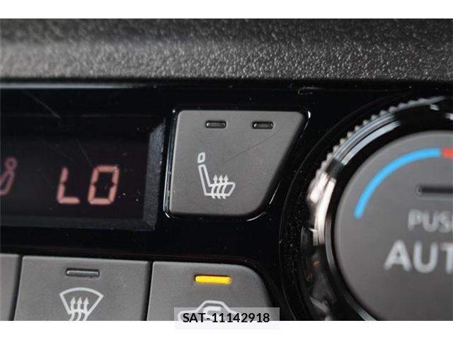 Nissan AURA 2022-01 8485057-4