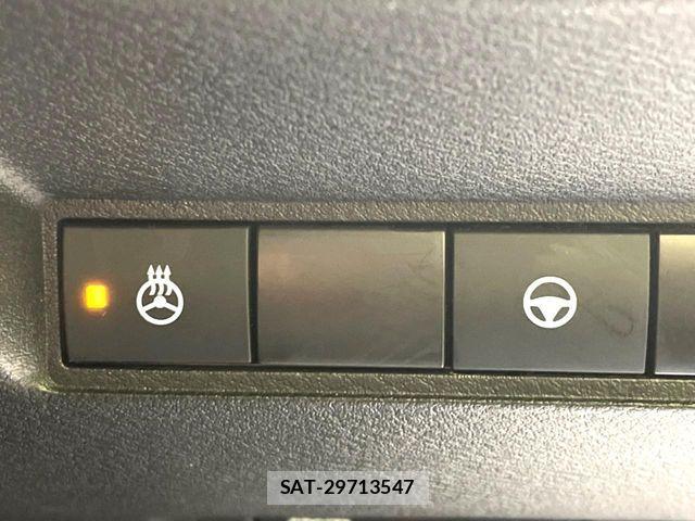 Nissan AURA 2022-09 8523662-9