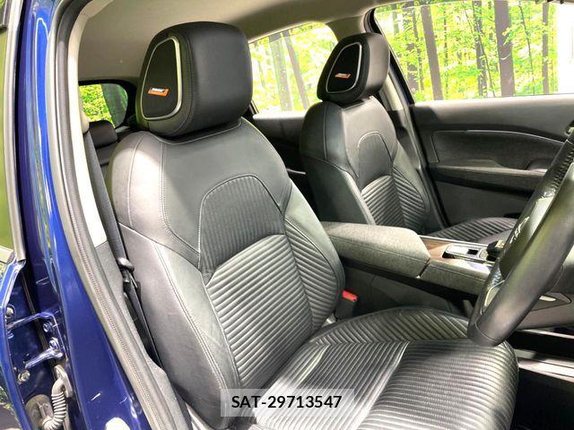 Nissan AURA 2022-09 8523662-14