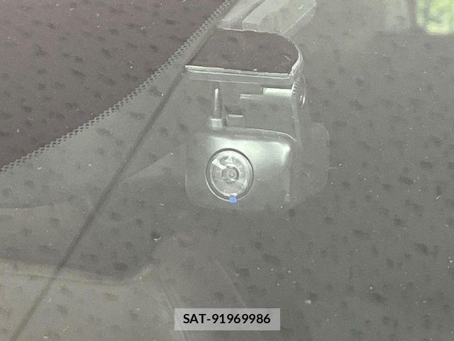 Nissan AURA 2021-09 8523660-6