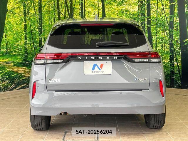 Nissan AURA 2024-04 8523659-15