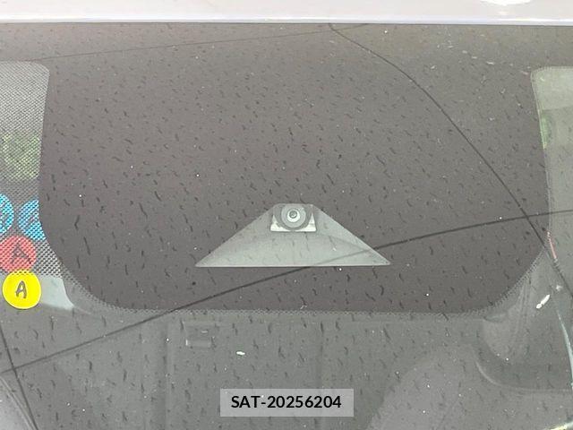 Nissan AURA 2024-04 8523659-6