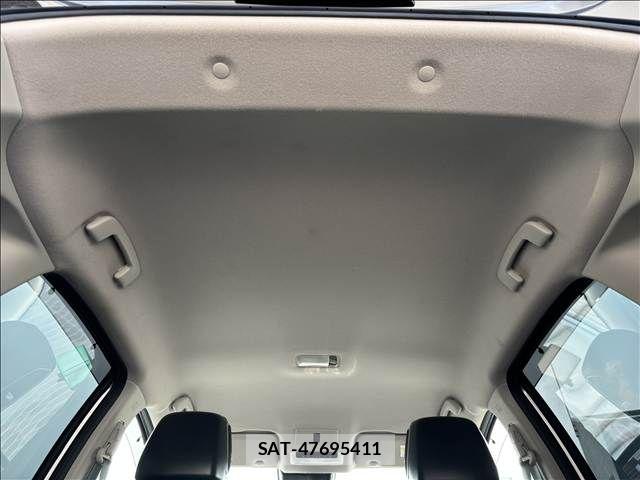 Nissan AURA 2021-10 8523675-18