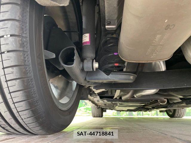 Nissan AURA 2022-01 8523665-19