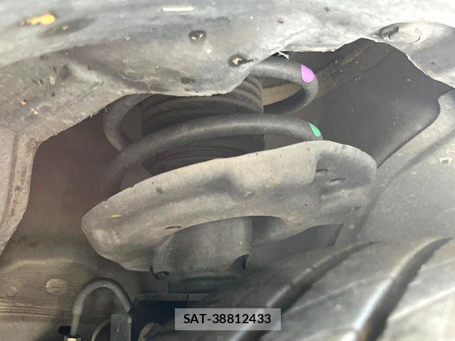 Nissan AURA 2022-04 8523663-19