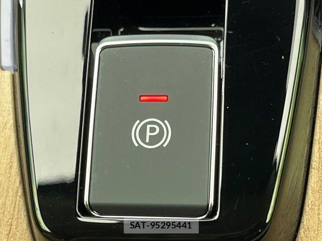 Nissan AURA 2023-02 8523664-7