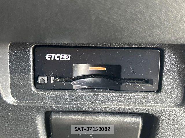 Nissan AURA 2022-09 8523661-6