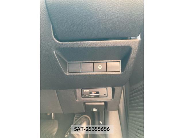 Nissan AURA 2022-01 8523676-22