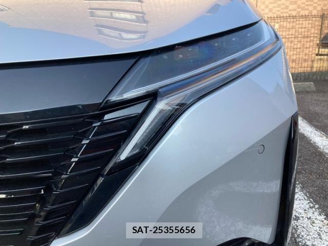 Nissan AURA 2022-01 8523676-8